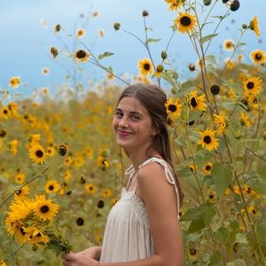 Meet your Posher, Selah